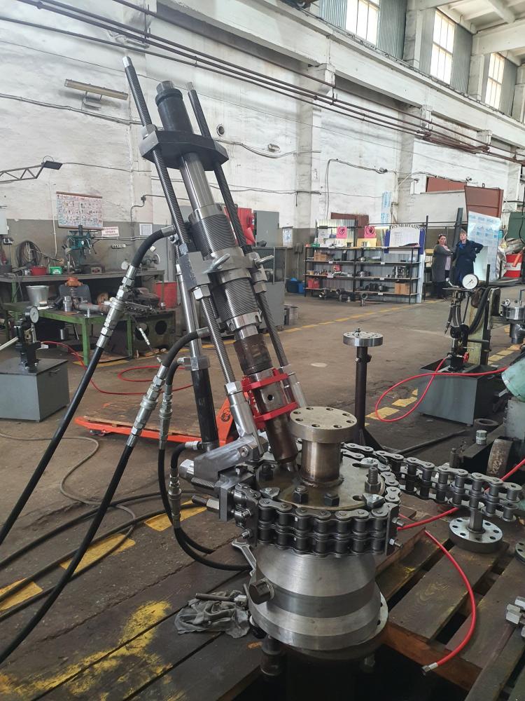 Разработано, изготовлено и испытано Устройство Герметизации Кабельного ввода - УГК-70 на 70МПа 