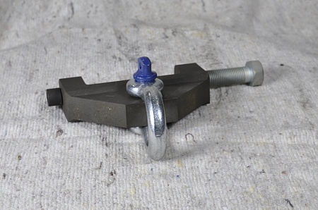 Струбцина страховочная С-150 (047.00.000)