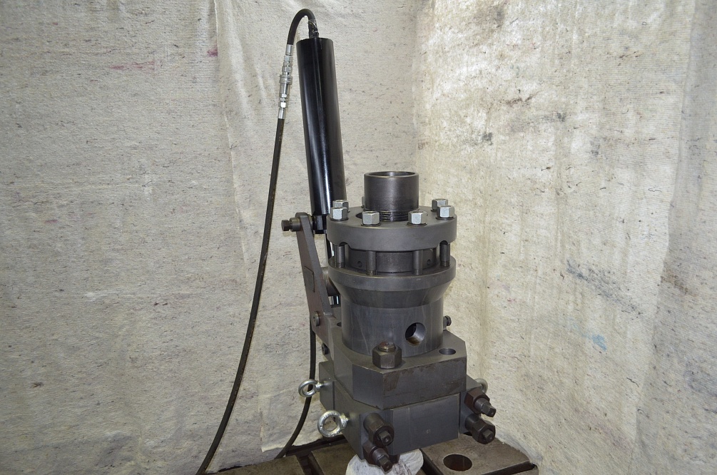 Шарнирный натаскиватель для наведения шарового крана на НКТ НШНКТ-73-114-Б-89 (Рраб=35 МПа) (089.00.000)