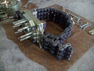 Хомуты для сверления технологических отверстий в трубах 219-340 ХСТ-70М (096.00.000)