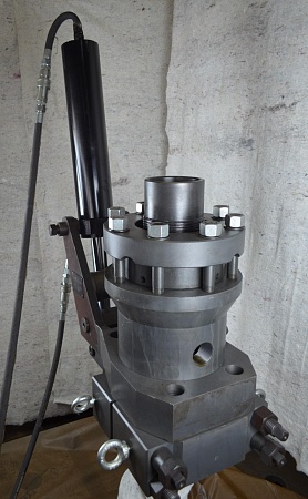 Шарнирный натаскиватель для наведения шарового крана на НКТ НШНКТ-73-114-Б-89 (Рраб=35 МПа) (089.00.000)