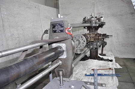 Установка для смены боковых задвижек под давлением  УСЗД-Г-50/65х21 (120.00.000)