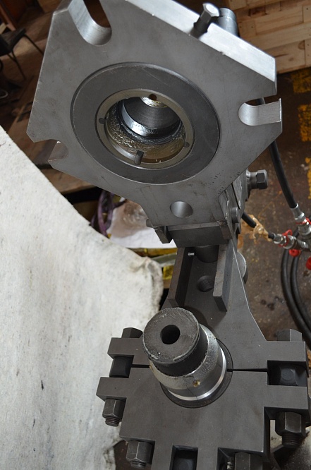 Шарнирный натаскиватель для наведения задвижки на НКТ 60-114 (Рраб=35 МПа) НШНКТ-60-114 (007.00.000)